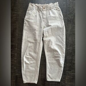 Zara Women’s Light Cream Pant (Size 8)